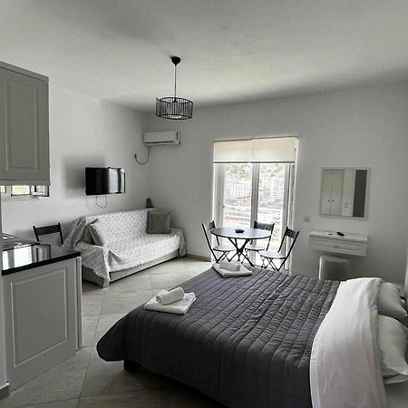 Mariana Apartments Sarandë Eksteriør billede