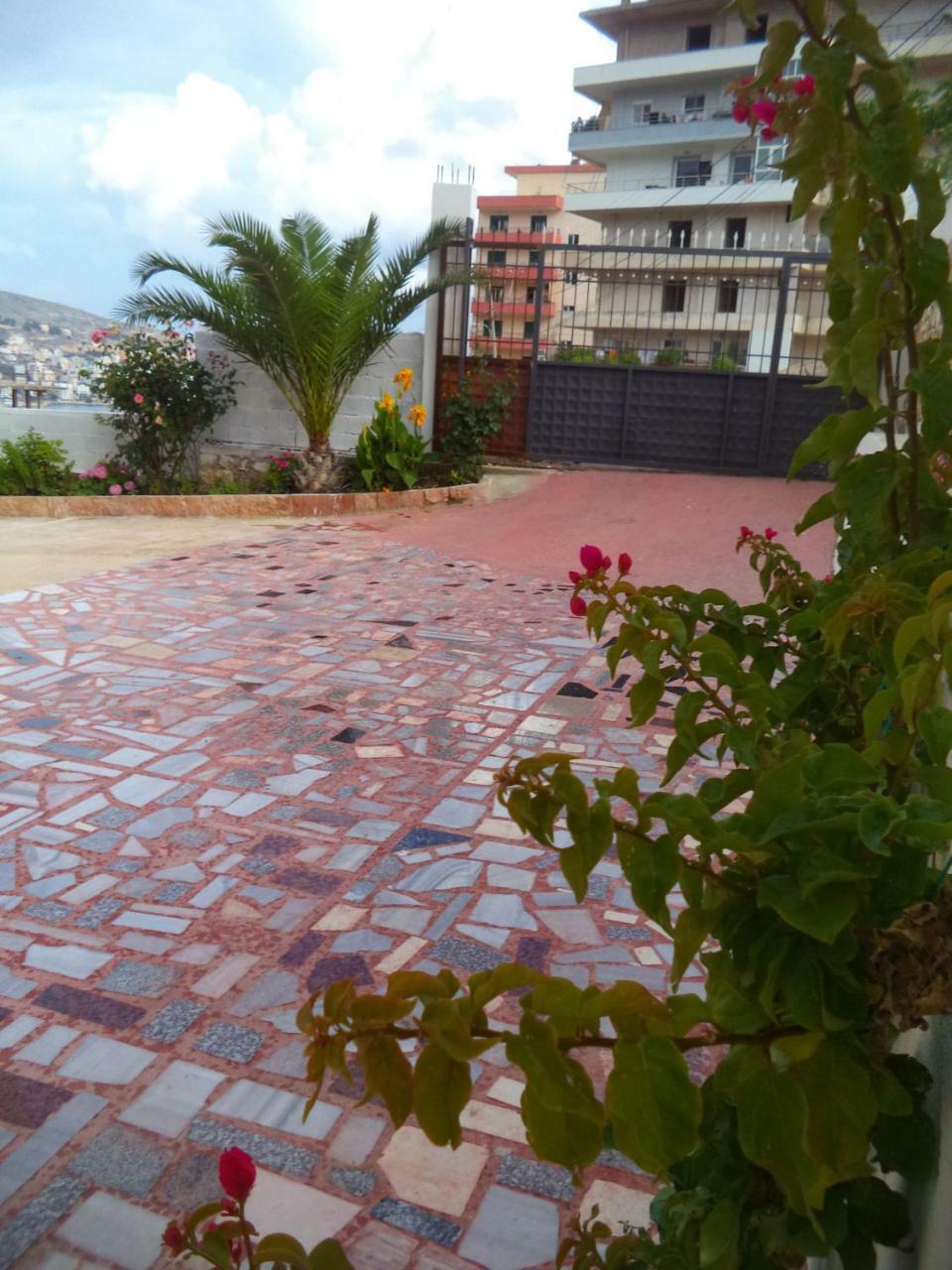 Mariana Apartments Sarandë Eksteriør billede